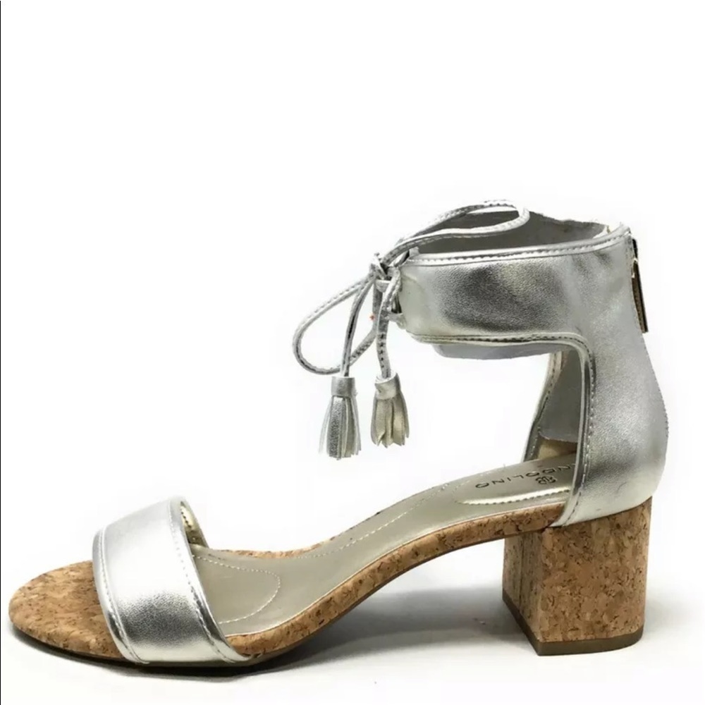 Bandolino Semise silver sandals Sz‎ 10